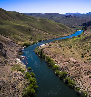 Alumine River